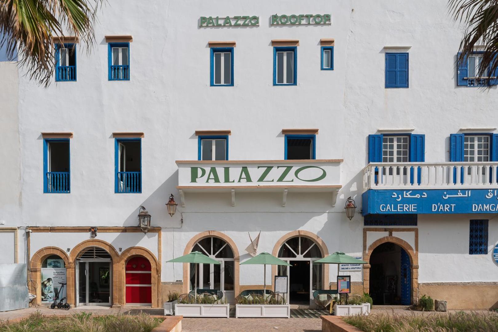 Отель Le Palazzo Эс-Сувейра Экстерьер фото